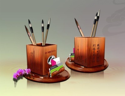 【木質(zhì)筆筒擺件工藝品 周年慶紀念品禮品】價格,廠家,圖片,木質(zhì)、竹質(zhì)工藝品,永銀文化創(chuàng)意產(chǎn)業(yè)發(fā)展有限責任公司-